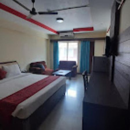 Blue Lily Beach Resort Puri Ngoại thất bức ảnh