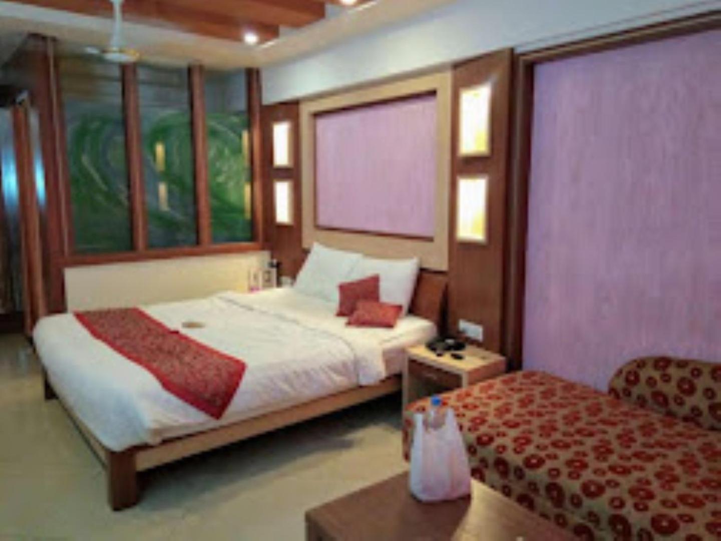 Blue Lily Beach Resort Puri Ngoại thất bức ảnh